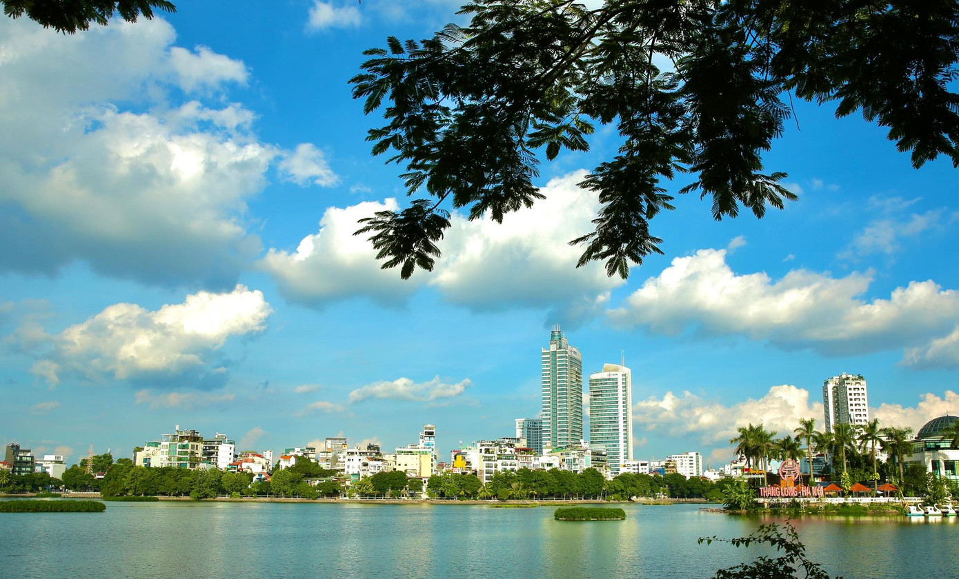 Miền Bắc tiếp tục thời tiết nắng nhẹ, trời mát.