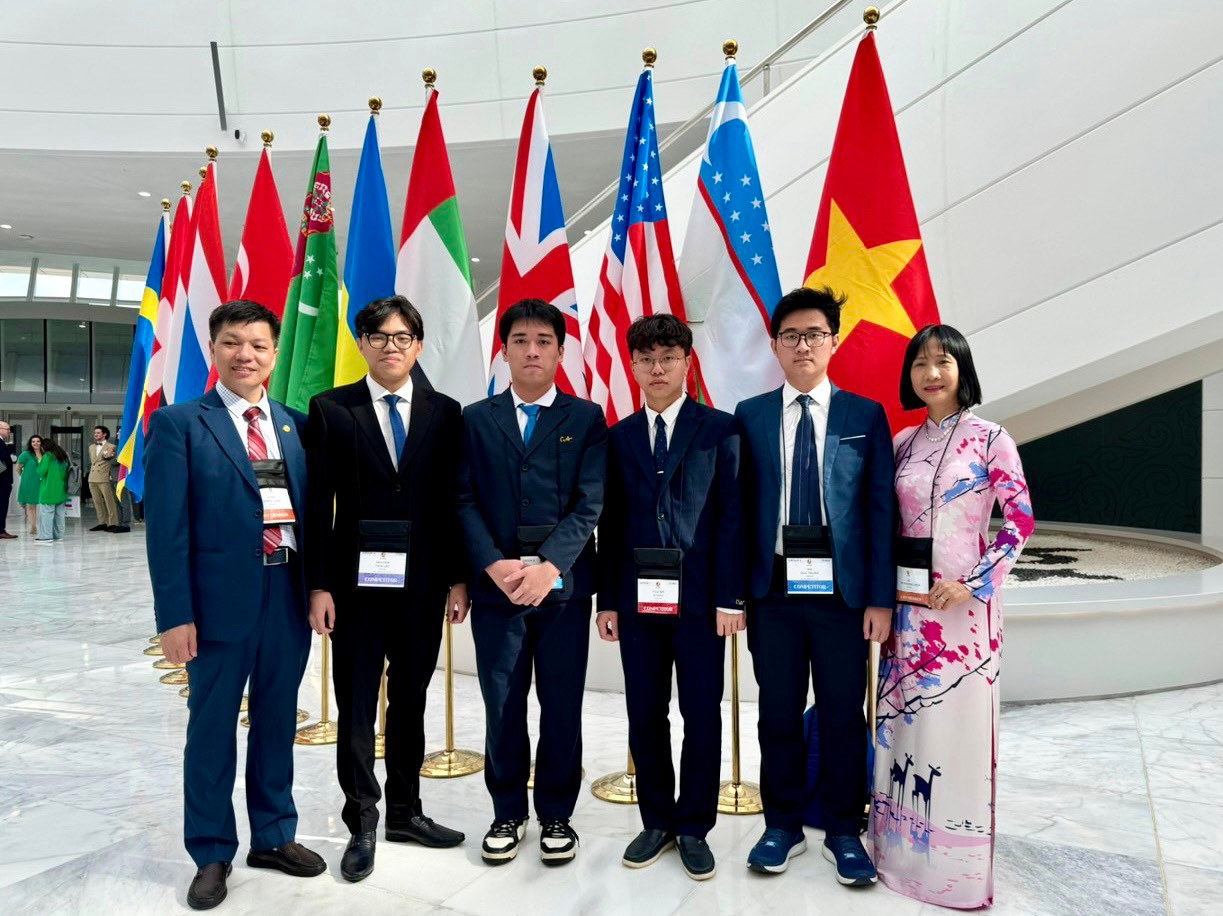 Đội tuyển Việt Nam dự thi Olympic Sinh học quốc tế 2024. Đội tuyển Việt Nam dự thi Olympic Sinh học quốc tế 2024.