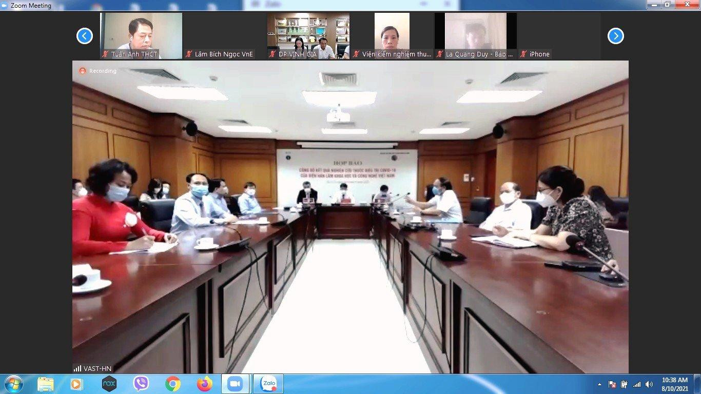 Viện Hàn lâm Khoa học và Công nghệ Việt Nam phối hợp với Bộ Y tế tổ chức Lễ công bố kết quả tiền lâm sàng thuốc điều trị COVID-19 có nguồn gốc dược liệu do Việt Nam phát triển. Viện Hàn lâm Khoa học và Công nghệ Việt Nam phối hợp với Bộ Y tế tổ chức Lễ công bố kết quả tiền lâm sàng thuốc điều trị COVID-19 có nguồn gốc dược liệu do Việt Nam phát triển.