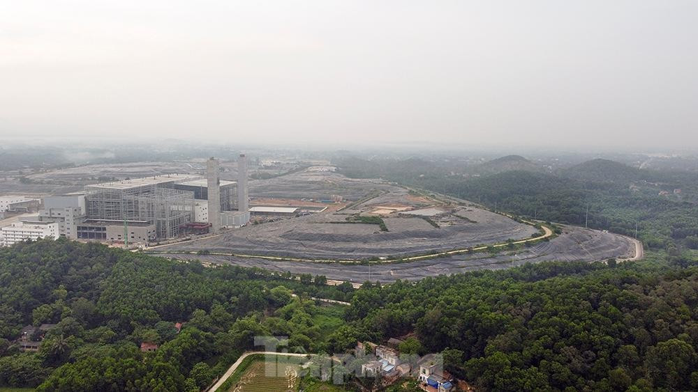 Nhà máy đốt rác phát điện Thiên Ý tại huyện Sóc Sơn, Hà Nội. Ảnh: Hoàng Mạnh Thắng. Nhà máy đốt rác phát điện Thiên Ý tại huyện Sóc Sơn, Hà Nội. Ảnh: Hoàng Mạnh Thắng.