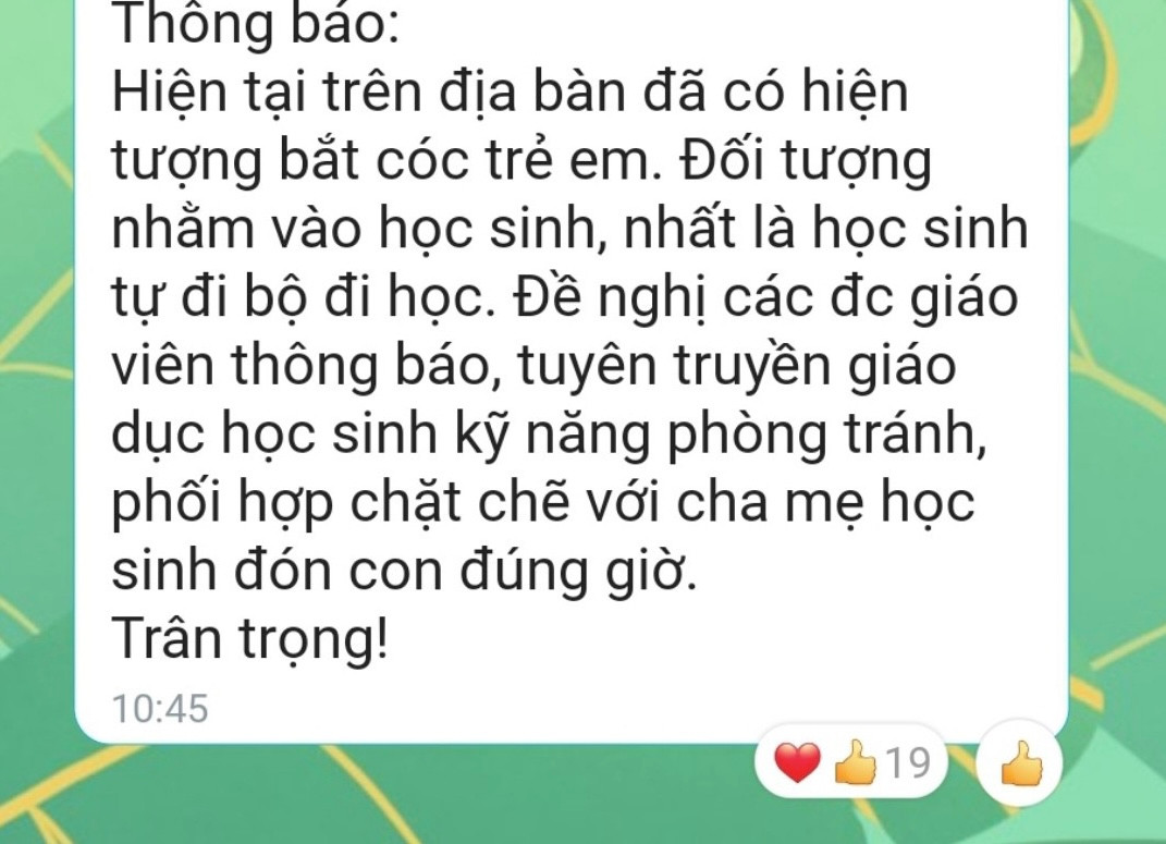 Thông báo của Trường tiểu học Đại Từ, quận Hoàng Mai gửi phụ huynh trong ngày 24/3.