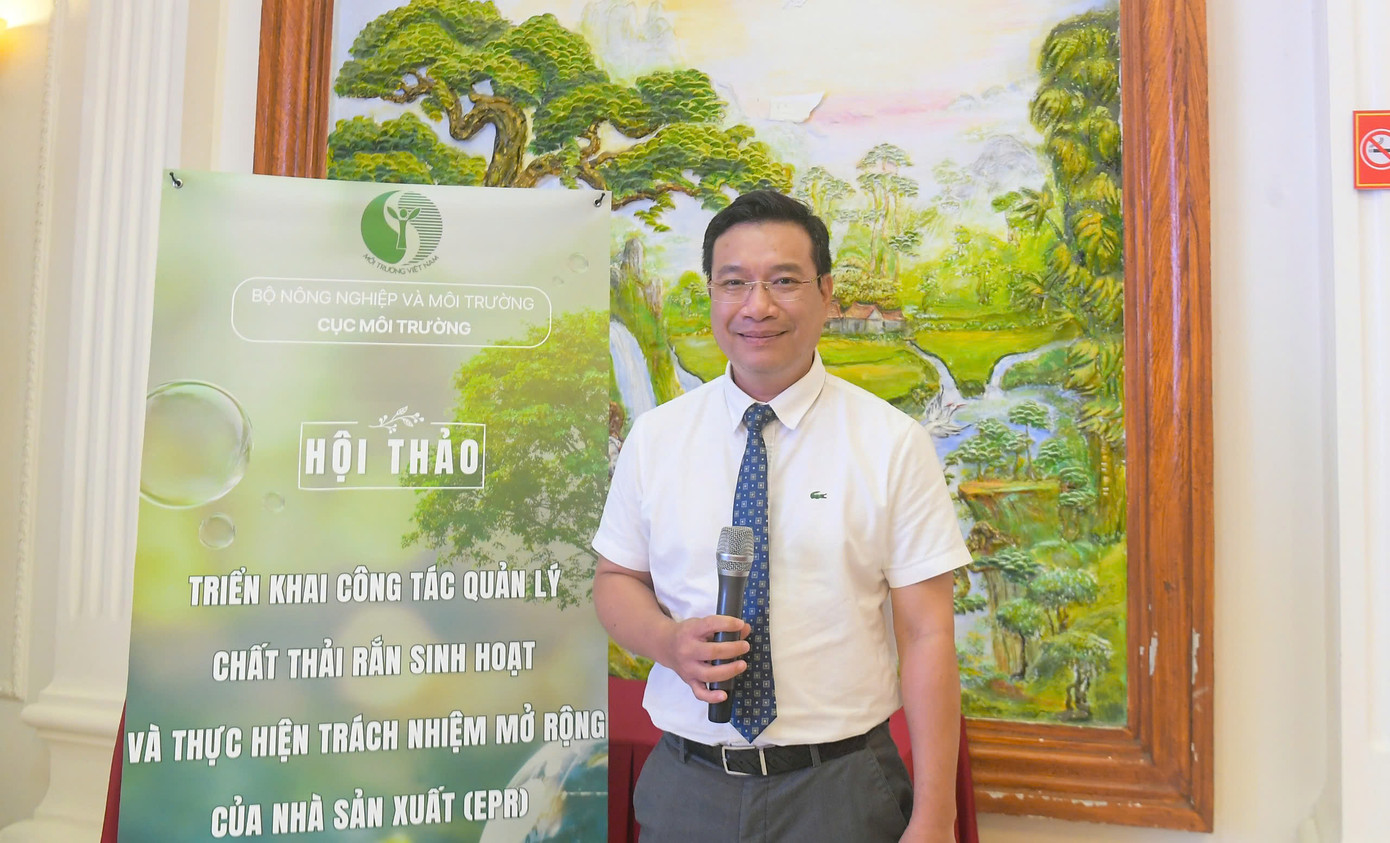 Ông Hồ Kiên Trung, Phó Cục trưởng Cục Môi trường, Bộ Nông nghiệp và Môi trường. Ông Hồ Kiên Trung, Phó Cục trưởng Cục Môi trường, Bộ Nông nghiệp và Môi trường.