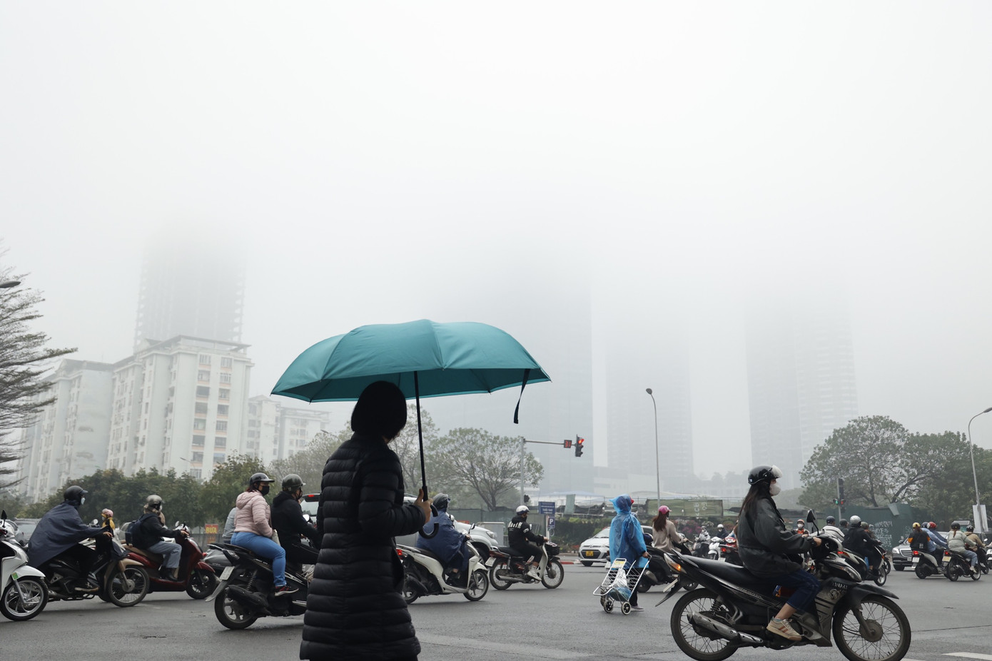 Hà Nội lại ô nhiễm không khí trong hôm nay (10/3). Hà Nội lại ô nhiễm không khí trong hôm nay (10/3).