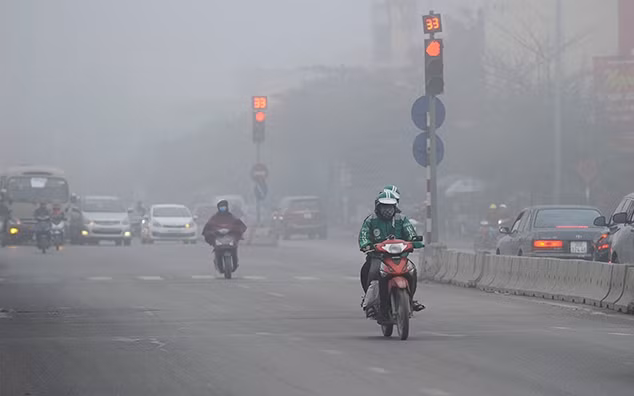 Hà Nội hôm nay tiếp tục chìm trong ô nhiễm không khí nghiêm trọng. Hà Nội hôm nay tiếp tục chìm trong ô nhiễm không khí nghiêm trọng.