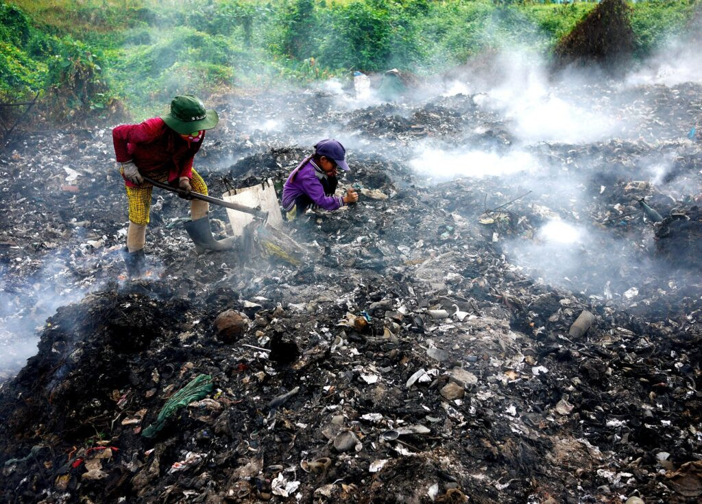 “Đại sứ giảm nhựa” là Cuộc thi dành cho học sinh từ 12-15 tuổi trên toàn quốc kêu gọi học sinh hưởng ứng, truyền thông điệp giảm thiểu rác nhựa. (ảnh: Website Trung tâm truyền thông tài nguyên và môi trường)