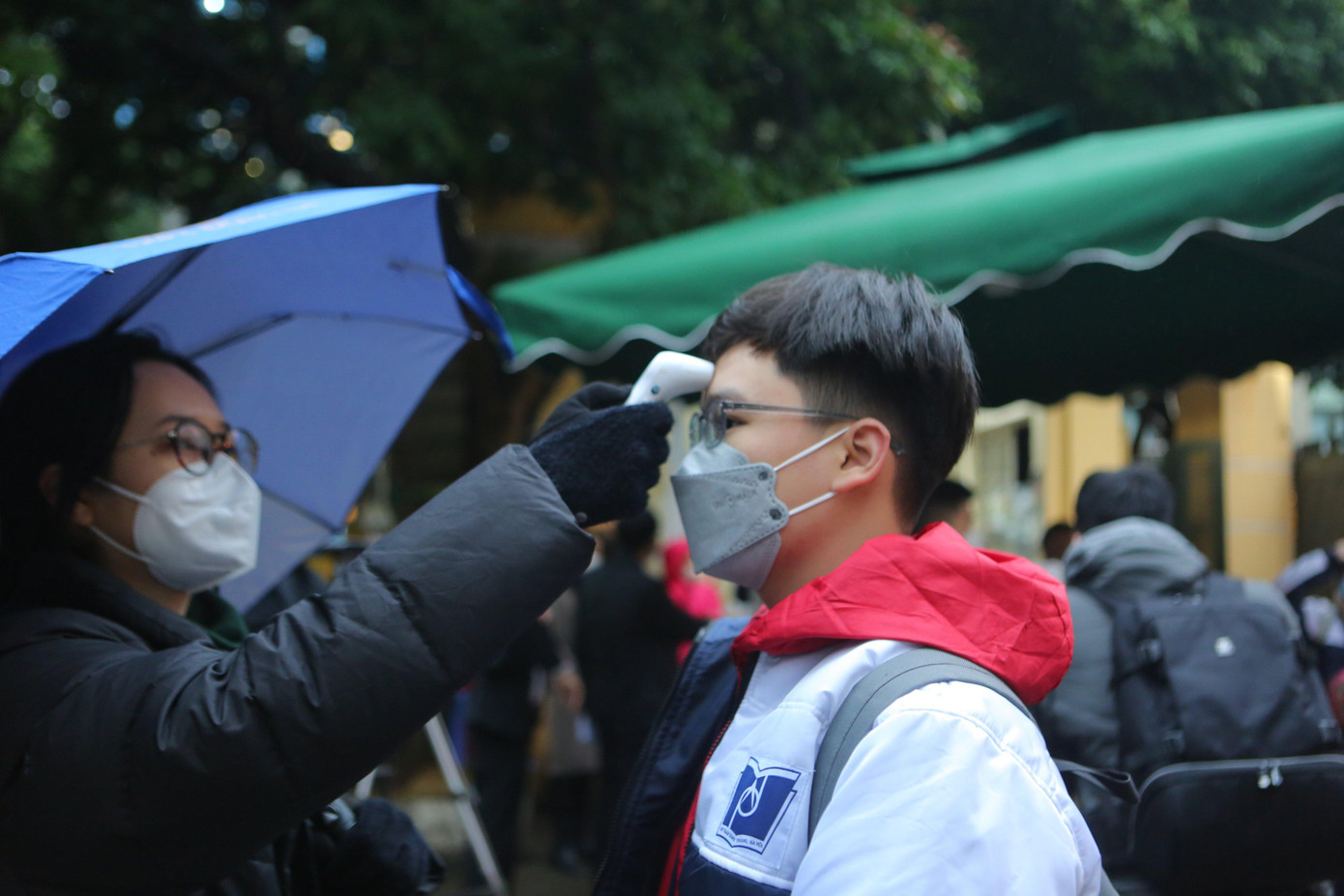 Học sinh trường THCS - THPT Hà Nội vừa trở lại trường học trực tiếp từ ngày 8/2. (ảnh: Trọng Tài) Học sinh trường THCS - THPT Hà Nội vừa trở lại trường học trực tiếp từ ngày 8/2. (ảnh: Trọng Tài)