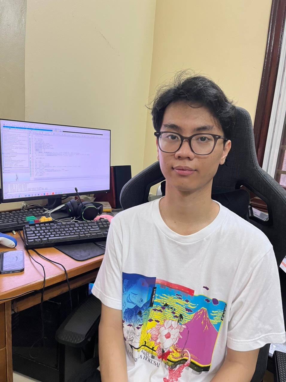 Trần Hữu Phúc Vinh (sinh năm 2000) - một trong những chuyên gia bảo mật trẻ tài năng. Trần Hữu Phúc Vinh (sinh năm 2000) - một trong những chuyên gia bảo mật trẻ tài năng.