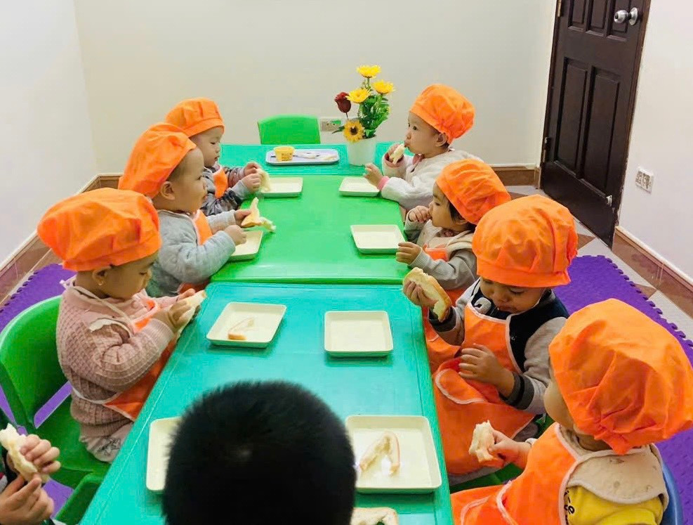 Một số cơ sở giáo dục mầm non điều kiện hoạt động hạn chế. Một số cơ sở giáo dục mầm non điều kiện hoạt động hạn chế.