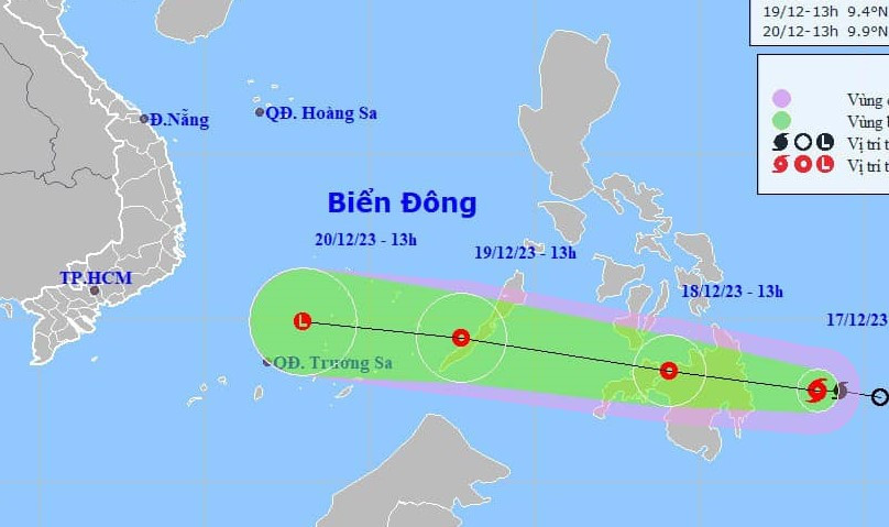 Dự báo đường đi của bão Jelawat.