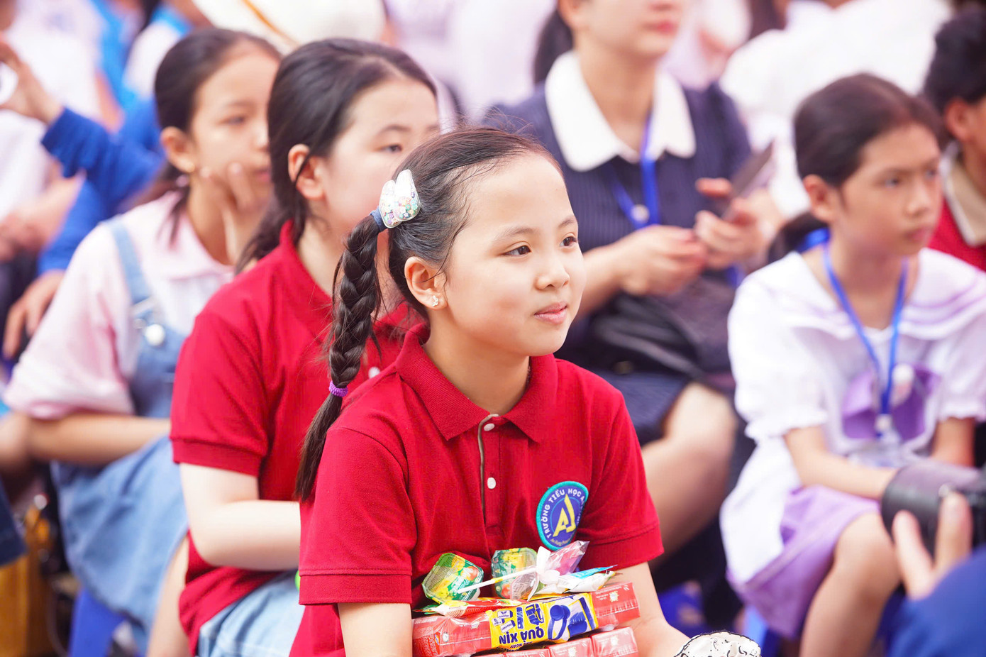 Bộ GD&ĐT vừa đưa dự thảo quy định khen thưởng, kỷ luật học sinh nhằm lấy ý kiến đến hết ngày 5/7 tới. Bộ GD&ĐT vừa đưa dự thảo quy định khen thưởng, kỷ luật học sinh nhằm lấy ý kiến đến hết ngày 5/7 tới.