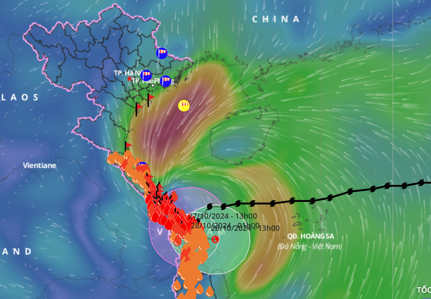 Bão đã suy yếu thành áp thấp nhiệt đới nhưng mưa lớn còn kéo dài. Bão đã suy yếu thành áp thấp nhiệt đới nhưng mưa lớn còn kéo dài.