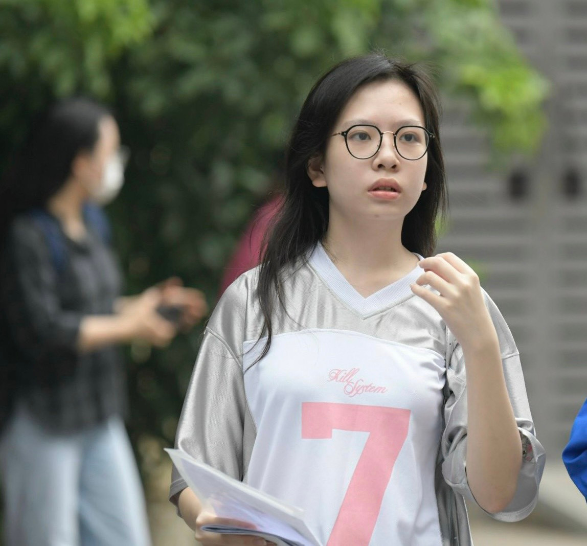 Thí sinh có chứng chỉ ngoại ngữ có thể tiếp tục sử dụng để miễn thi môn này trong Kỳ thi tốt nghiệp THPT năm 2025. (Ảnh: Như Ý)