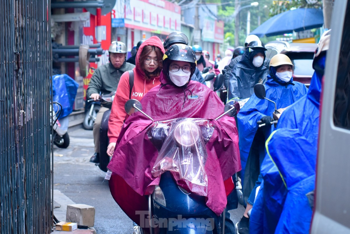 Miền Bắc chuyển mưa nhỏ từ đêm nay.