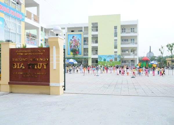 Trường mầm non Gia Thuỵ là ngôi trường công lập thuộc phường Bồ Đề (Hà Nội) Trường mầm non Gia Thuỵ là ngôi trường công lập thuộc phường Bồ Đề (Hà Nội)