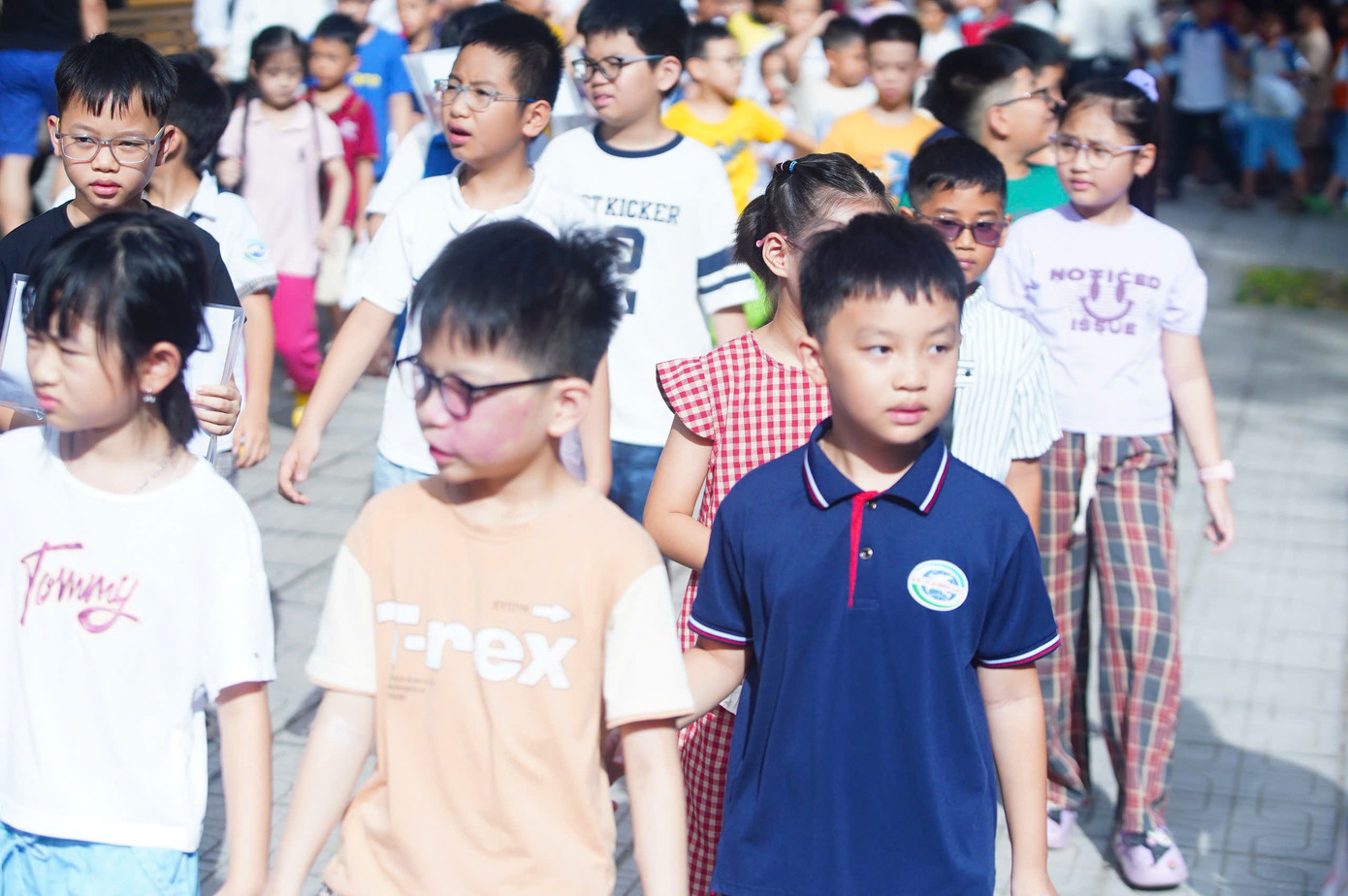 Thí sinh dự vòng chung kết sáng nay.