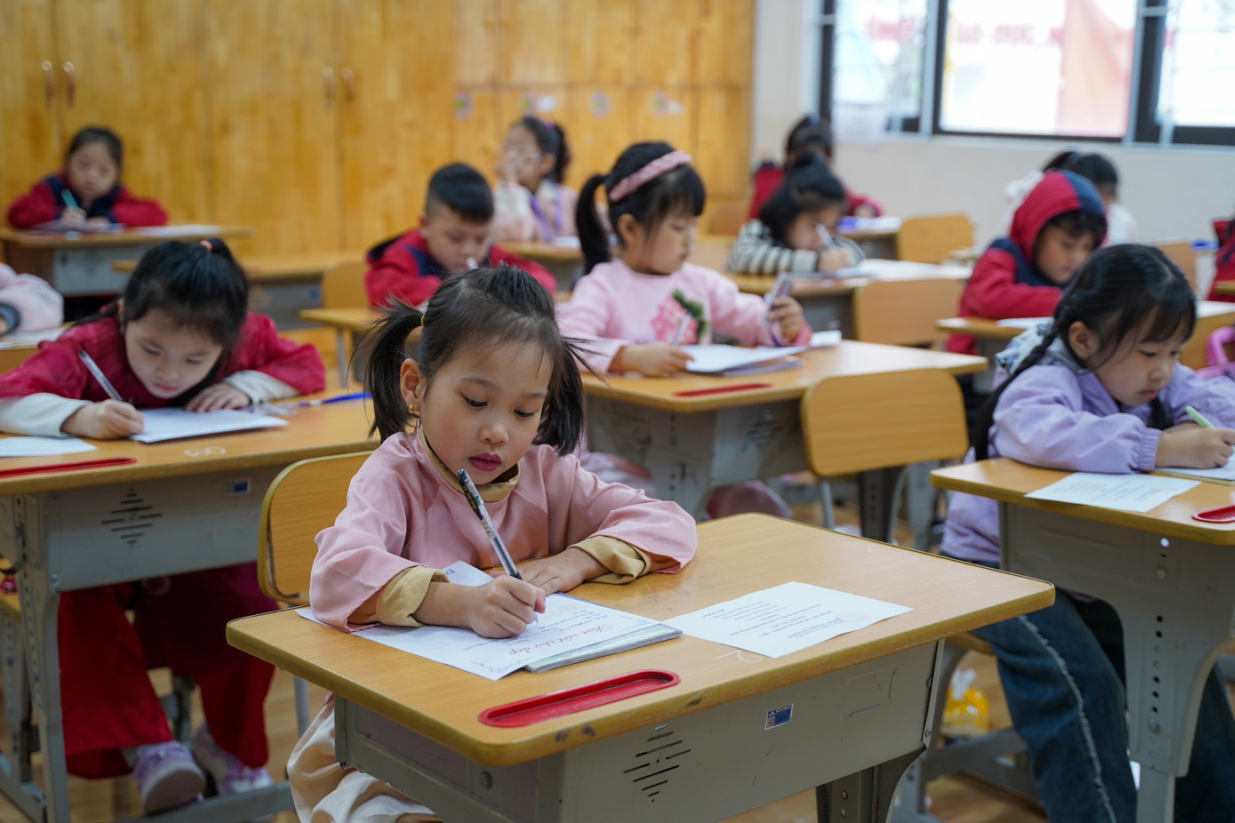 Những học sinh đạt giải tại hội thi này sẽ tiếp tục dự Cuộc thi "Chữ đẹp Việt" lần 2.