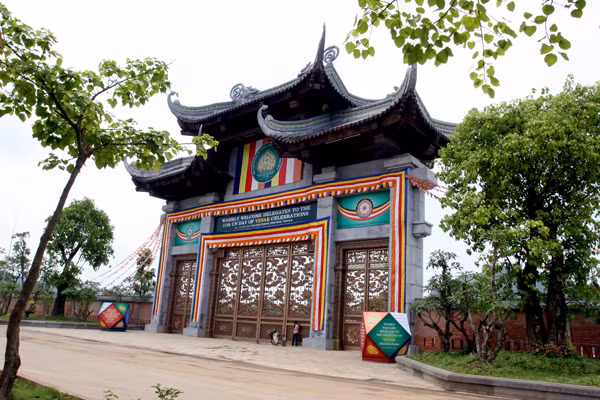 Cận cảnh phòng tổng thống tại chùa Bái Đính ảnh 7