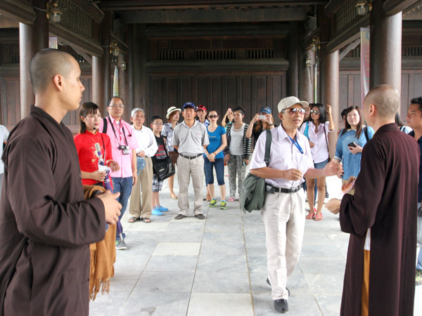 Cận cảnh phòng tổng thống tại chùa Bái Đính ảnh 9