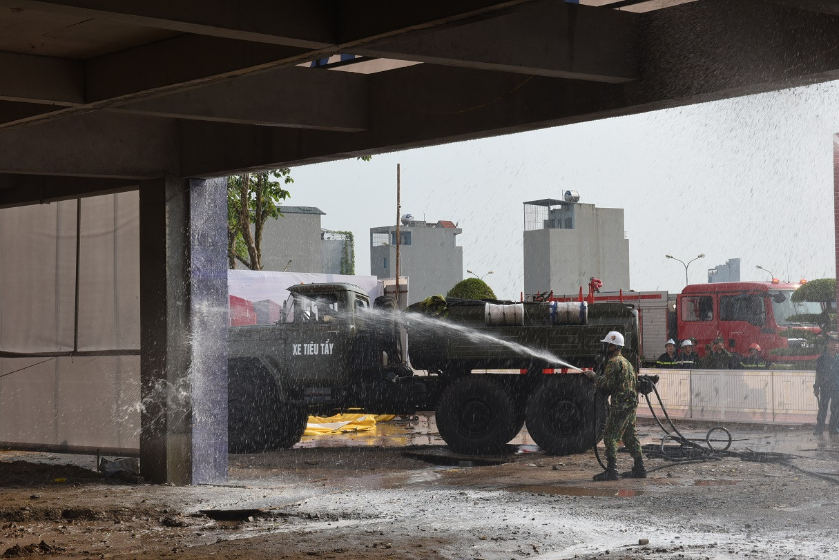 Hà Nội diễn tập phòng thủ dân sự, ứng phó sự cố hóa chất độc hại ảnh 5