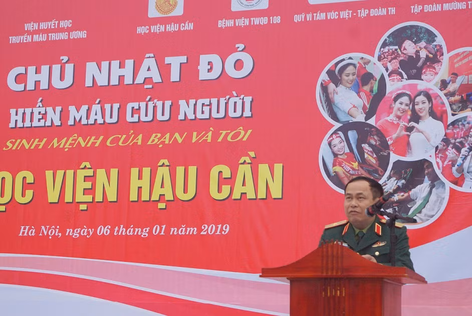 Tuổi trẻ Học viện Hậu cần hiến hơn 430 đơn vị máu Chủ nhật Đỏ ảnh 3