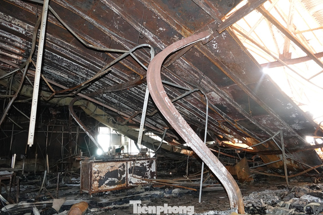 Hình ảnh hiếm hoi trong tầng 2 nhà kho Rạng Đông chưa được công bố ảnh 10