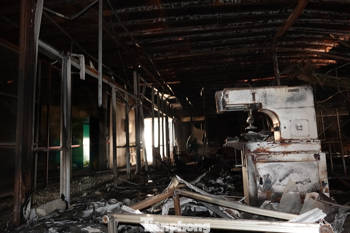 Hình ảnh hiếm hoi trong tầng 2 nhà kho Rạng Đông chưa được công bố ảnh 2