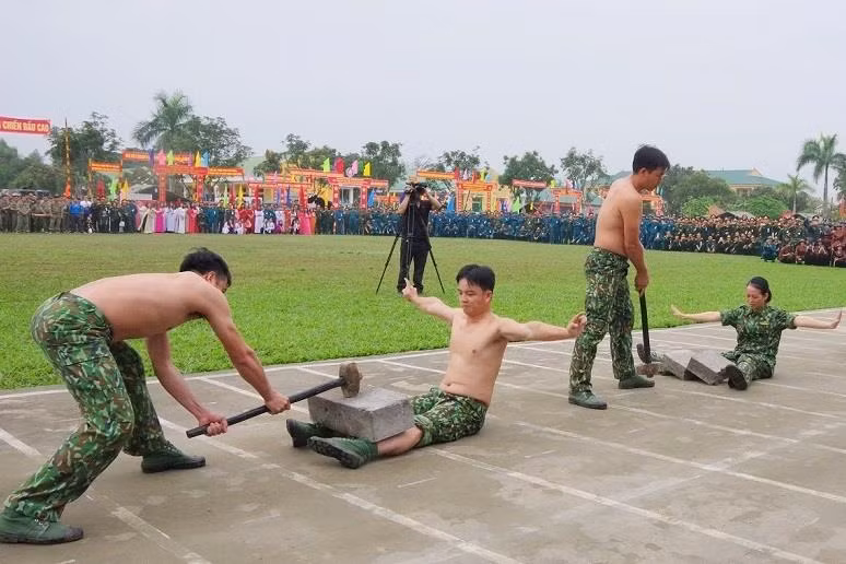 Đại đội Trinh sát 20 và đặc nhiệm Biên phòng đua tài võ nghệ, khí công ảnh 6