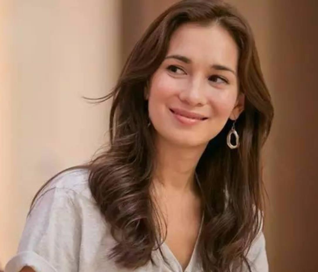 Vị trí thứ 6: Lư Tĩnh San. Tổng doanh thu phòng vé là 6,297 (22.196 tỷ đồng).