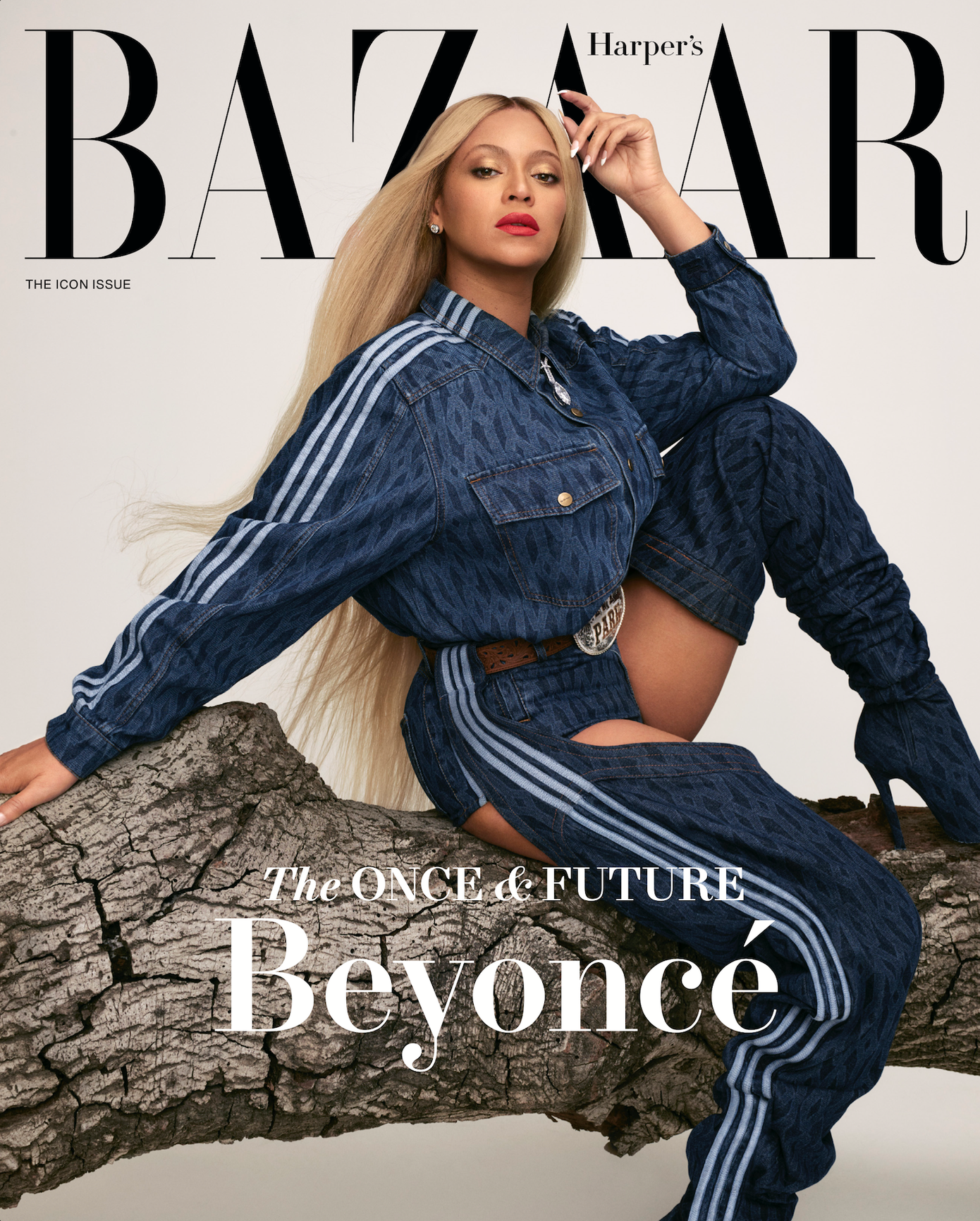 Harper’s Bazaar vừa tung bộ ảnh mới của Beyoncé với vai trò gương mặt trang bìa của ấn phẩm tháng 9.