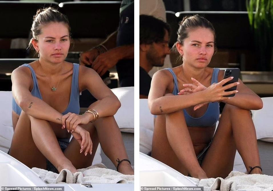 "Cô gái đẹp nhất thế giới" sở hữu thân hình cân đối, săn chắc cùng làn da rám nắng mịn màng, khỏa mạnh.