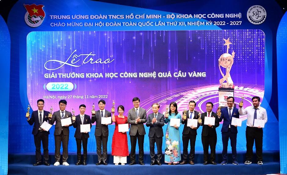 Các tài năng trẻ nhận Giải thưởng Quả Cầu Vàng năm 2022. Ảnh:Dương Triều