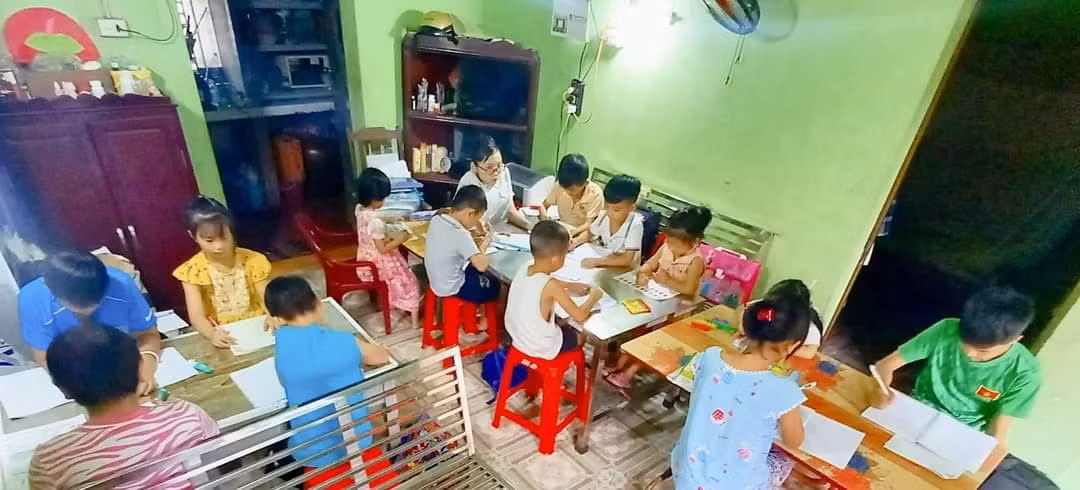 Lớp học "5 không" luôn có đông học sinh đến học miễn phí