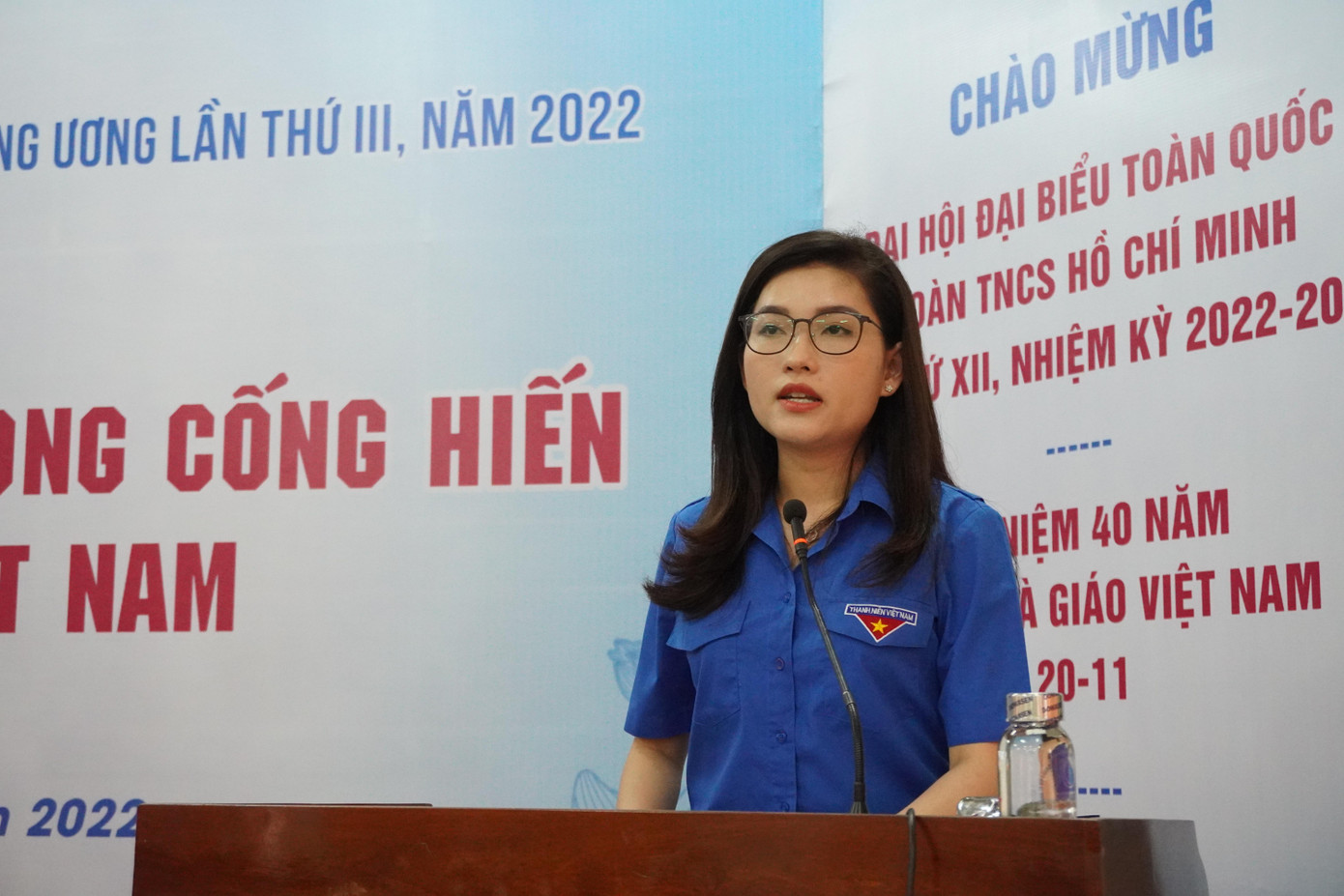 Chị Hồ Hồng Nguyên, Quyền Trưởng Ban Thanh niên Trường học T.Ư Đoàn, Phó Chủ tịch Thường trực T.Ư Hội SVVN phát biểu tại buổi tọa đàm Chị Hồ Hồng Nguyên, Quyền Trưởng Ban Thanh niên Trường học T.Ư Đoàn, Phó Chủ tịch Thường trực T.Ư Hội SVVN phát biểu tại buổi tọa đàm