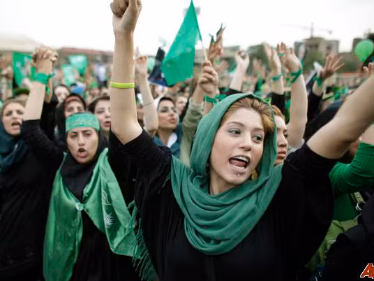 Phụ nữ Iran nhiều lần xuống đường đòi bình quyền. Ảnh minh họa