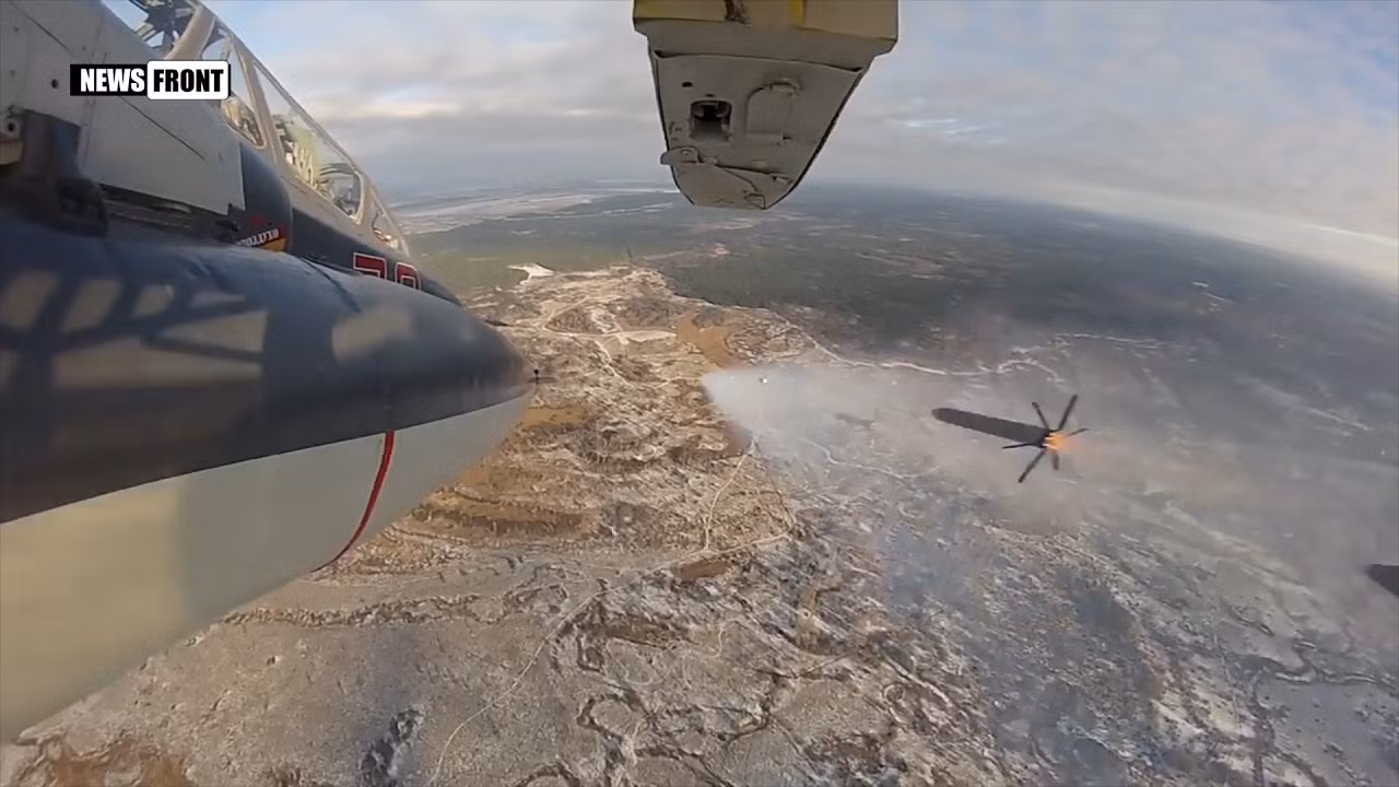 ‘Xe tăng bay’ Su-34 của Nga không chiến ra sao ở Syria? ảnh 4 ‘Xe tăng bay’ Su-34 của Nga không chiến ra sao ở Syria? ảnh 4