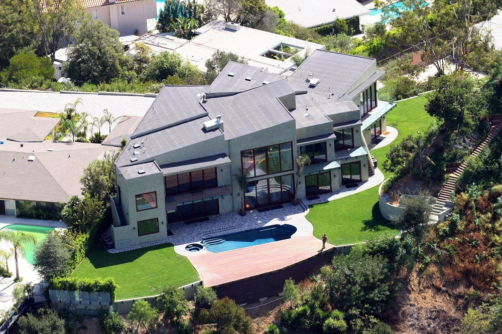 Toàn cảnh khu biệt thự của Rihanna