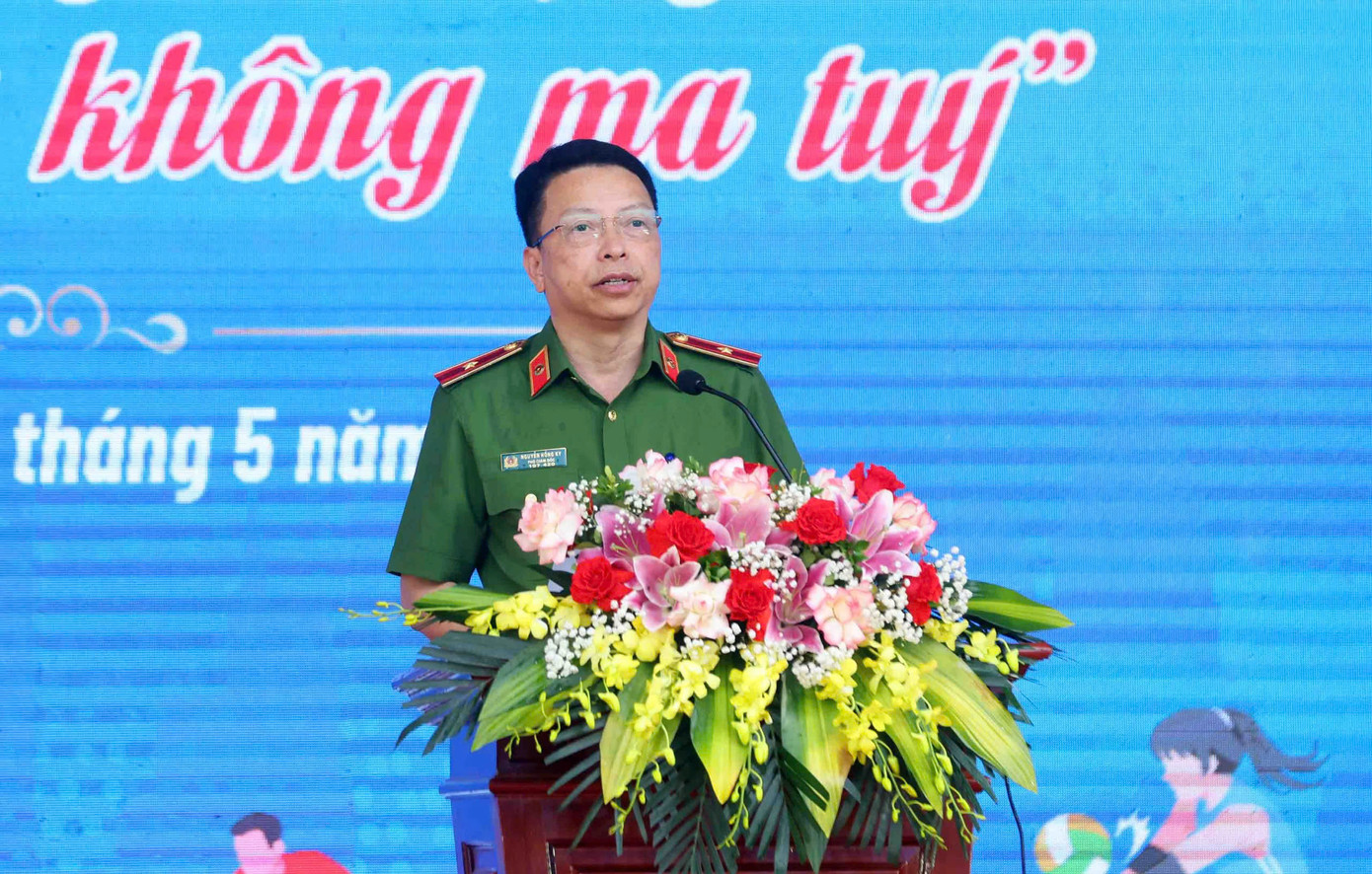 Thiếu tướng Nguyễn Hồng Ky phát biểu tại chương trình. Thiếu tướng Nguyễn Hồng Ky phát biểu tại chương trình.