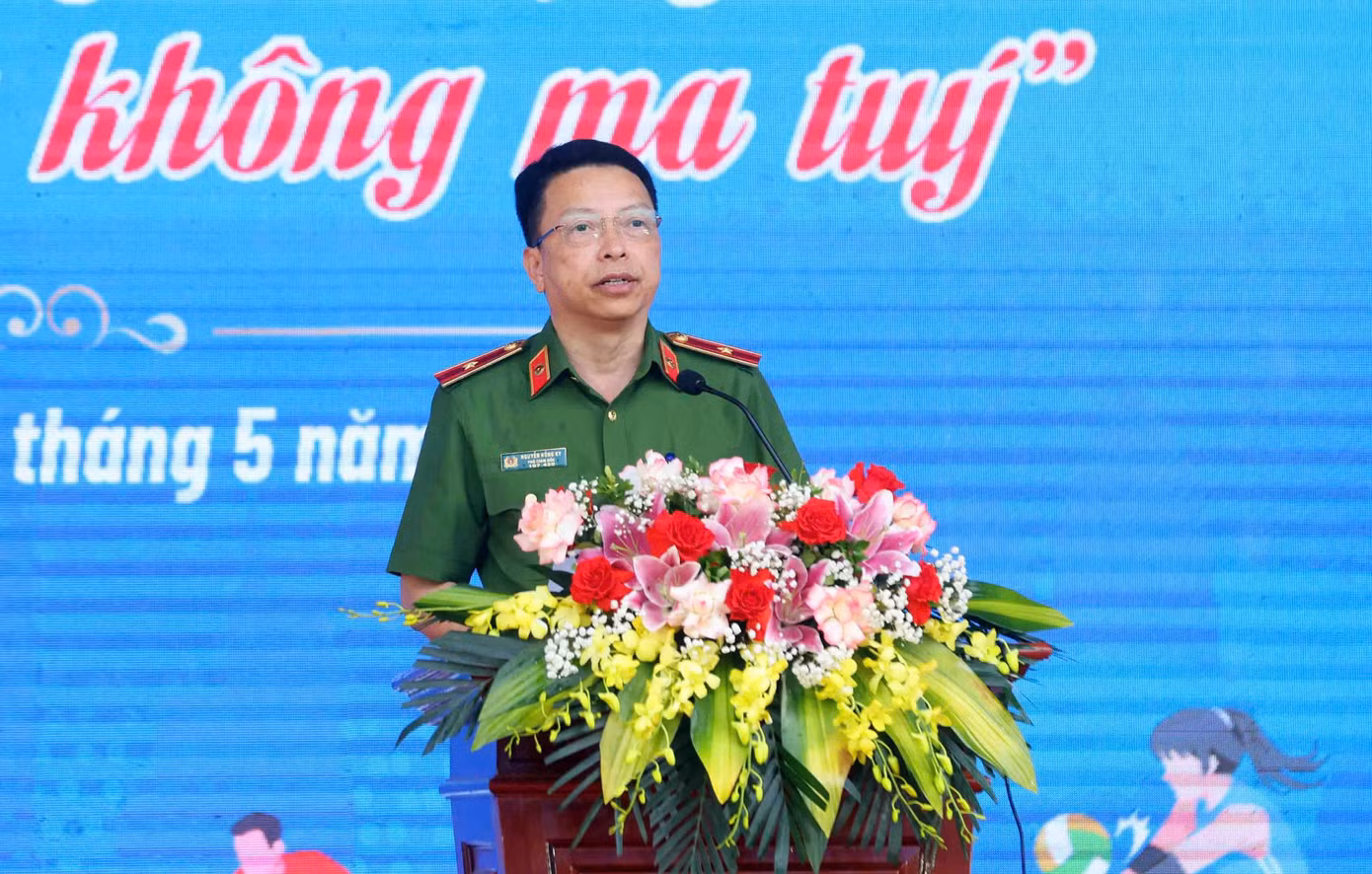 Thiếu tướng Nguyễn Hồng Ky phát biểu tại chương trình. Thiếu tướng Nguyễn Hồng Ky phát biểu tại chương trình.