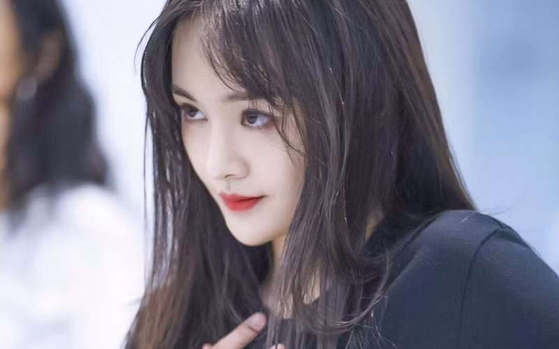 Hiện tại, Trịnh Sảng được cho là đã sang nước ngoài định cư và sử dụng mạng xã hội quốc tế để giao lưu với người hâm mộ. Hiện tại, Trịnh Sảng được cho là đã sang nước ngoài định cư và sử dụng mạng xã hội quốc tế để giao lưu với người hâm mộ.