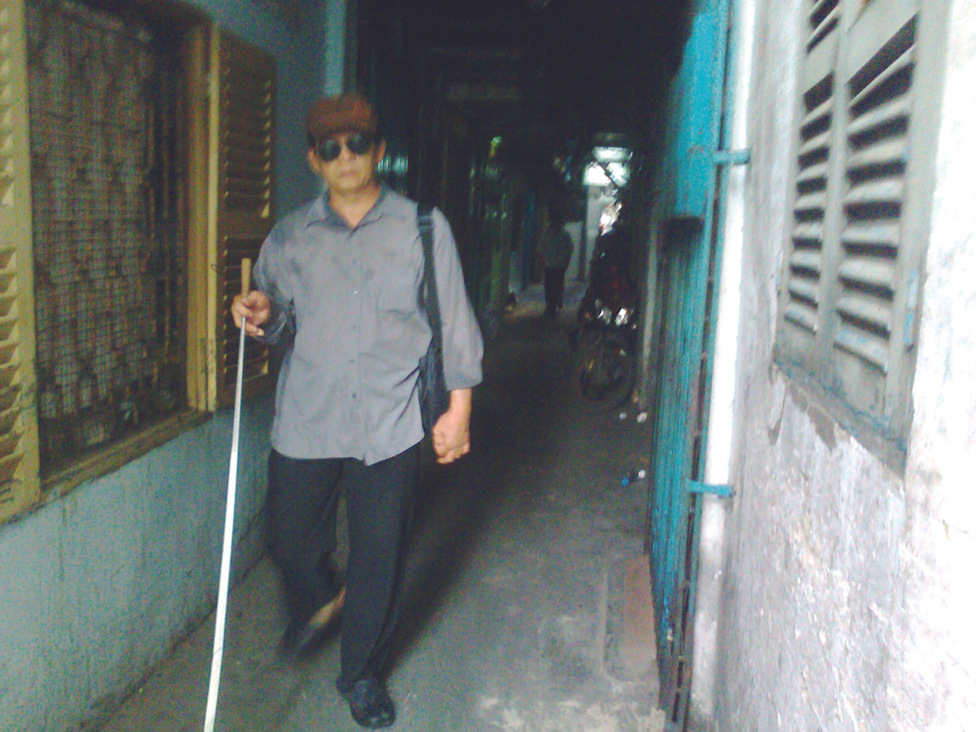 Khu dân cư thiếu ánh sáng. Ảnh: T.N.A. Khu dân cư thiếu ánh sáng Ảnh: T.N.A