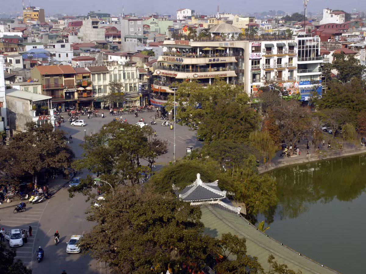 Một góc Hồ Gươm nhìn từ trên cao 