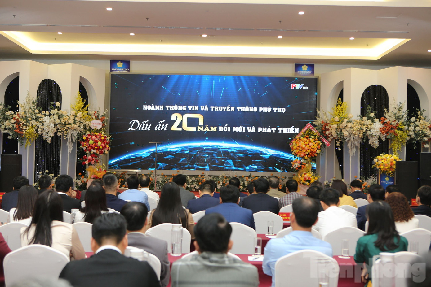 Quang cảnh buổi lễ.