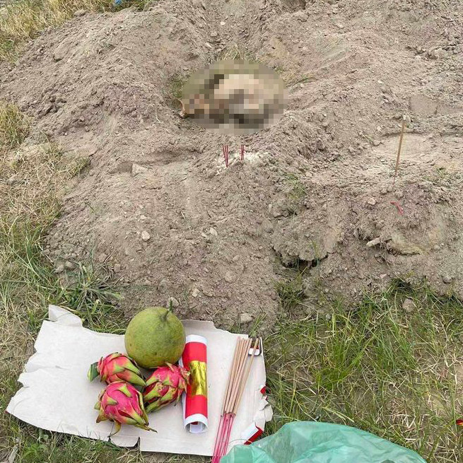 Hiện trường nơi người dân phát hiện sọ người sáng ngày 2/12.