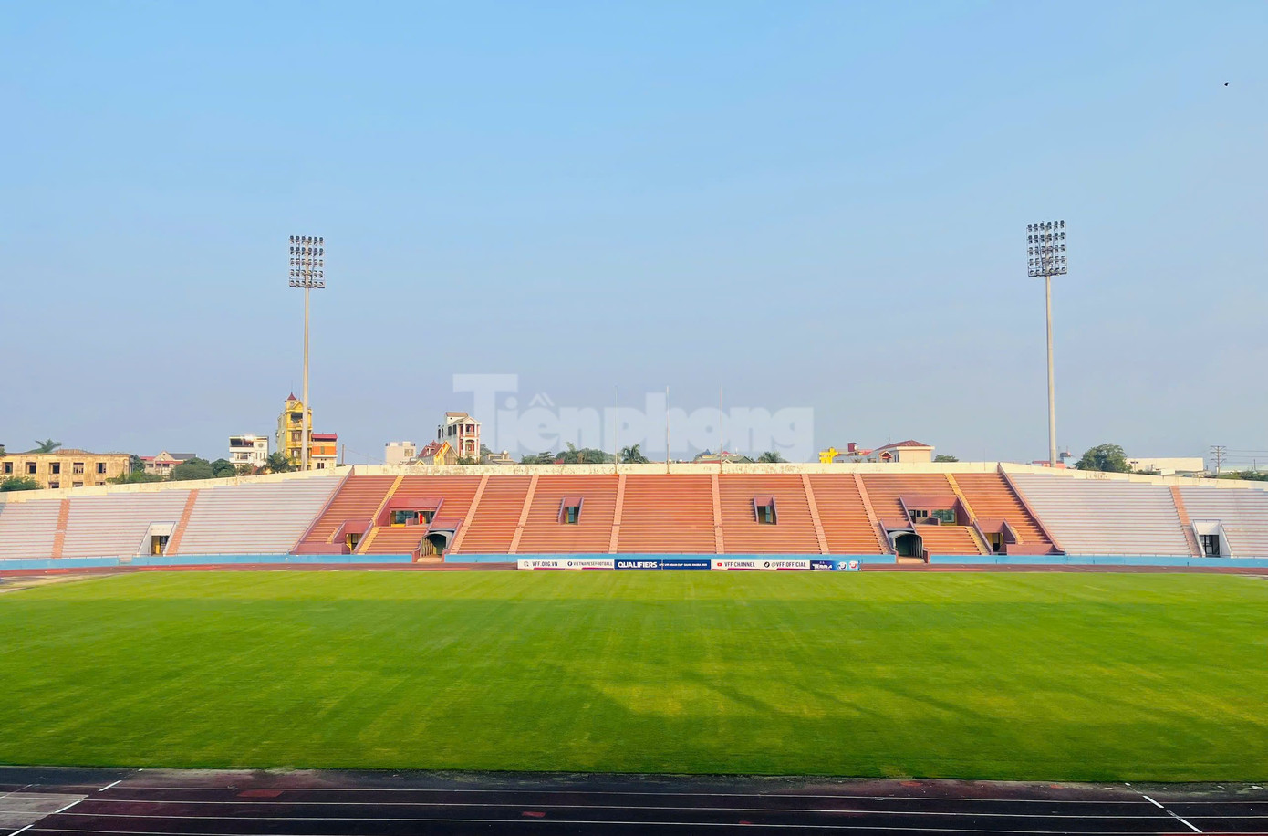 Đội tuyển Việt Nam trong khuôn khổ vòng loại Giải Bóng đá vô địch Đông Nam Á Mitsubishi Electric Cup 2024 (AFF Cup 2024) sẽ được đá trên SVĐ Việt Trì (Phú Thọ) vào 20h ngày 15/12 và 20h ngày 21/12. Đội tuyển Việt Nam trong khuôn khổ vòng loại Giải Bóng đá vô địch Đông Nam Á Mitsubishi Electric Cup 2024 (AFF Cup 2024) sẽ được đá trên SVĐ Việt Trì (Phú Thọ) vào 20h ngày 15/12 và 20h ngày 21/12.