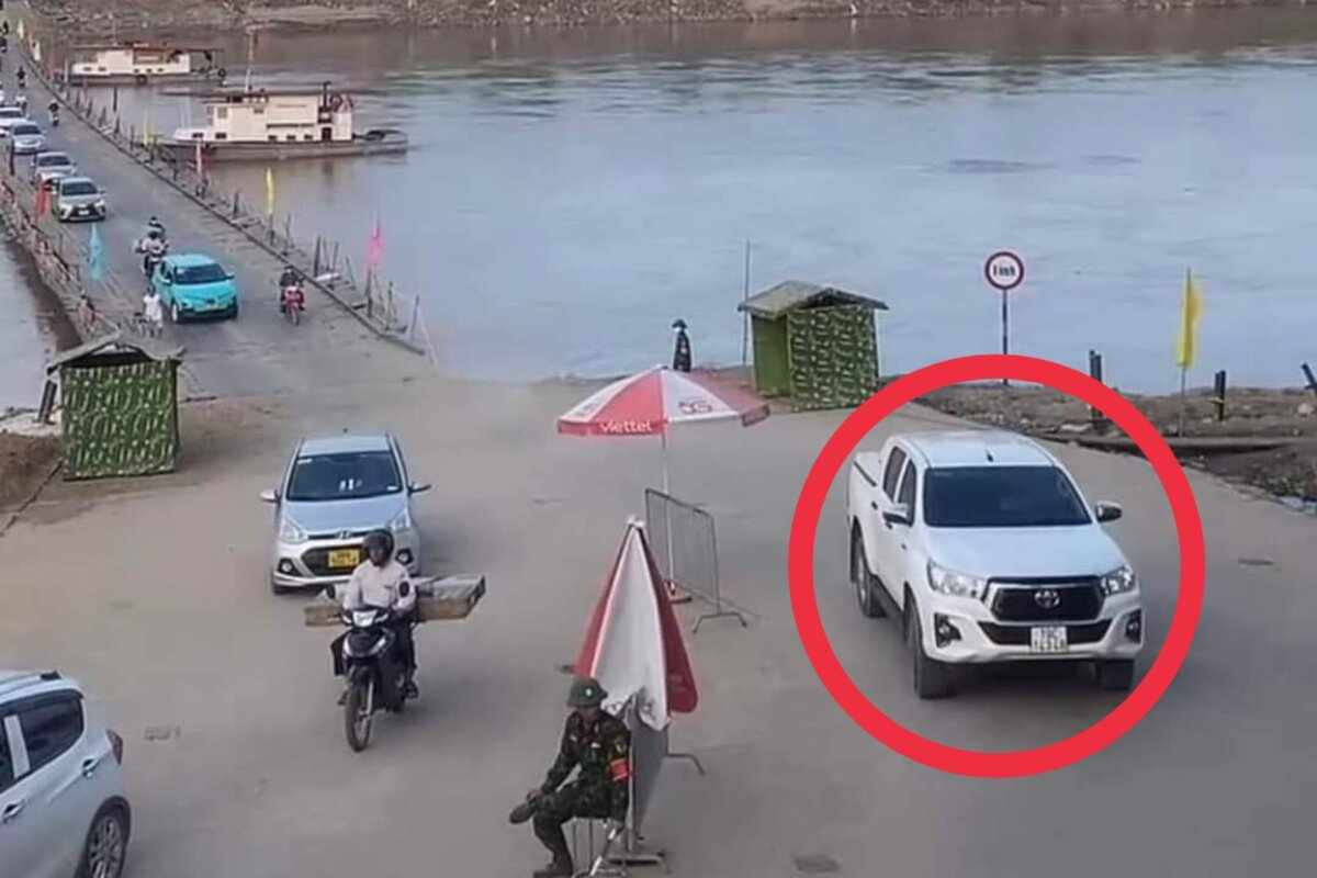 Hình ảnh tài xế xe bán tải có hành vi vượt không đúng quy định ngày 5/11.