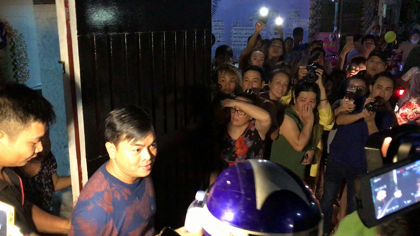 Đại gia đeo vàng nhiều nhất Việt Nam dính nghi án ma túy ảnh 4