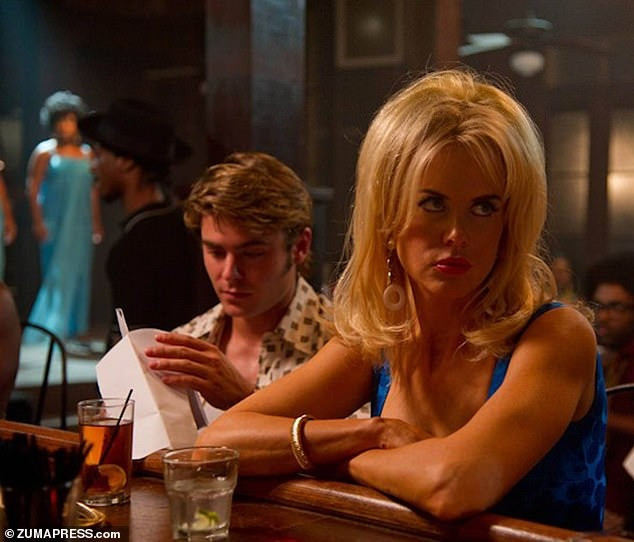 Tạo hình của Nicole Kidman và Zac Efron trong bộ phim The Paperboy. Ảnh: Zumapress. Tạo hình của Nicole Kidman và Zac Efron trong bộ phim The Paperboy. Ảnh: Zumapress.