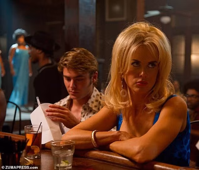 Tạo hình của Nicole Kidman và Zac Efron trong bộ phim The Paperboy. Ảnh: Zumapress.