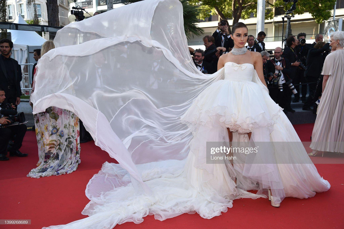 Những năm gần đây, Olivia thường xuyên lui tới Cannes với vai trò khách mời và được giới truyền thông săn đón.