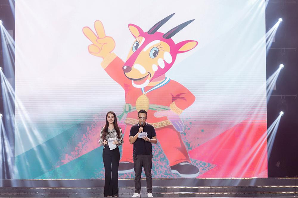 Cặp đôi MC Thuỵ Vân - Đức Bảo hứa hẹn sẽ mang lại thành công cho lễ bế mạc SEA Games 31. Cặp đôi MC Thuỵ Vân - Đức Bảo hứa hẹn sẽ mang lại thành công cho lễ bế mạc SEA Games 31.